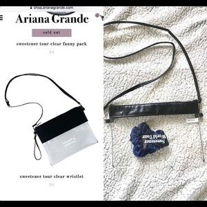 Ariana Grande ‘Sweetener World Tour’ wristlet
